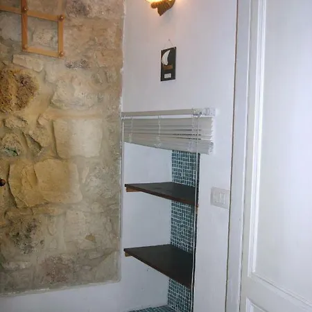 Apartment La Casa Di Daisy Carloforte (Isola di San Pietro)